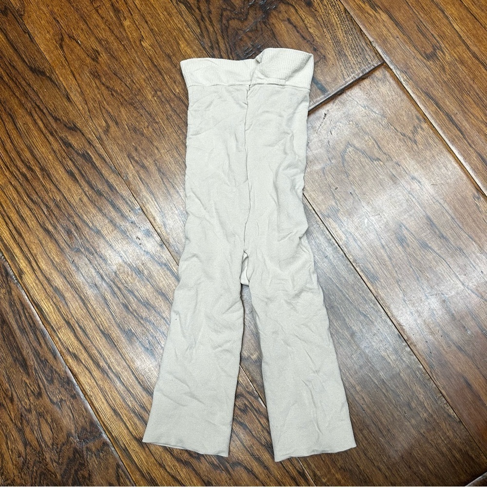 Assets by Spanx tights